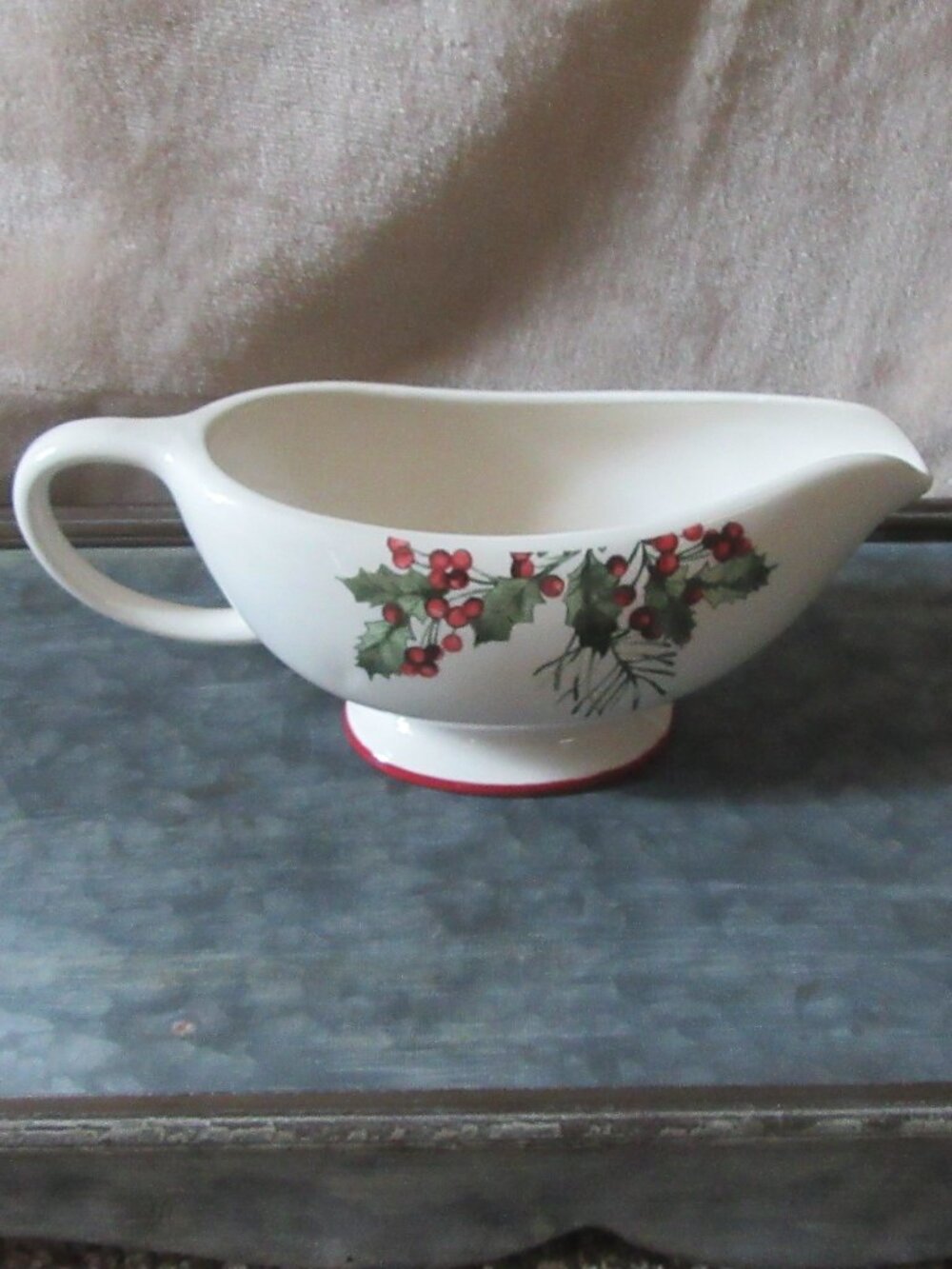 Better Homes & Gardens VTG Christmas Heritage Collection Ironstone Gravy Boat